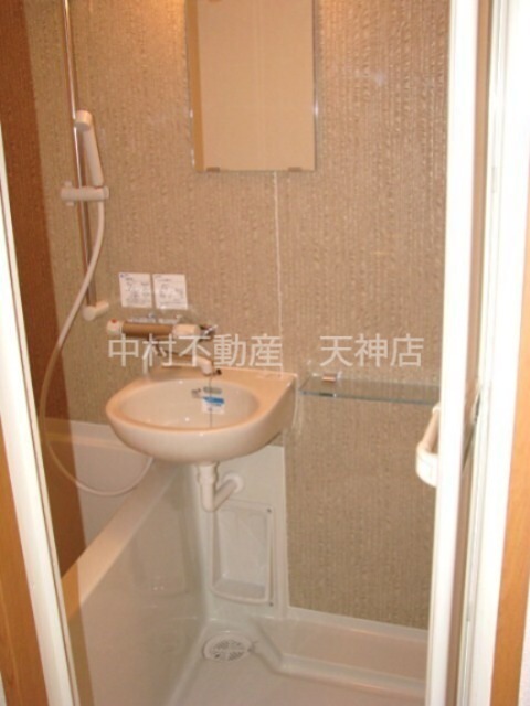 ロイヤル日赤通 洗面所