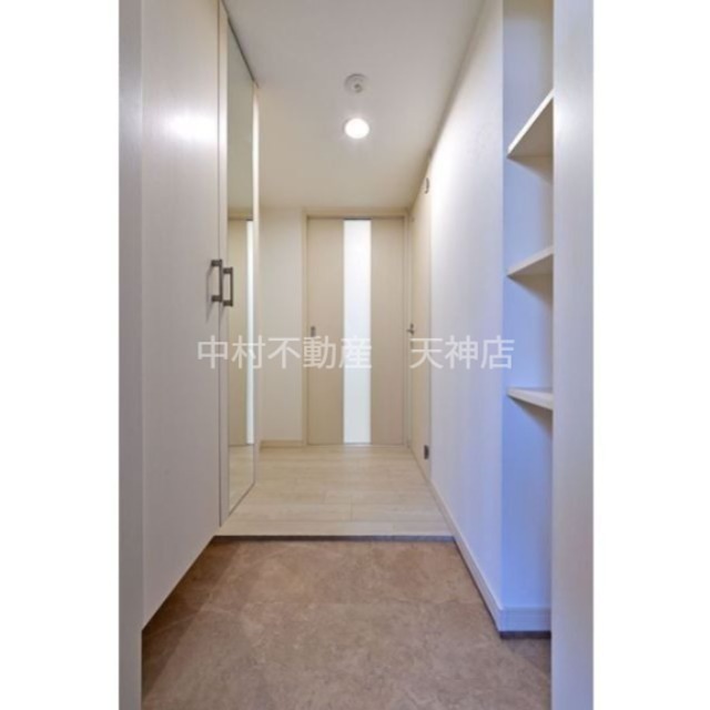 LIBTH箱崎南 玄関