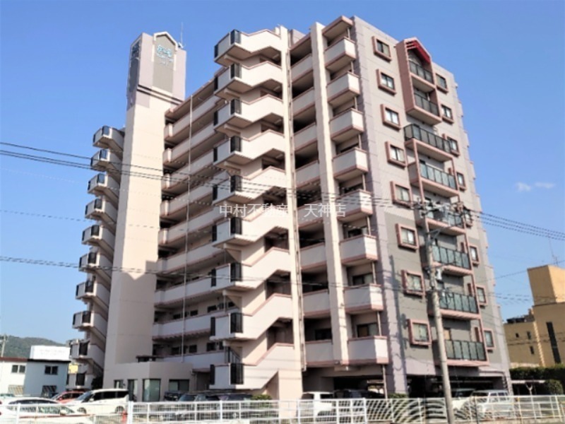 アンピール板付南 外観