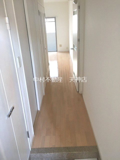 アソシアグロッツォ博多 玄関
