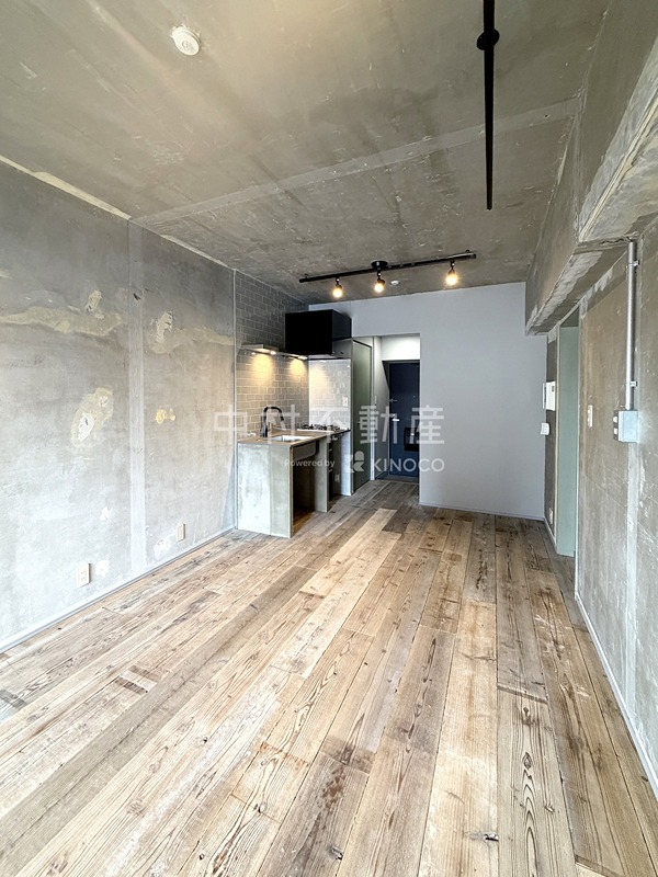 The Glade Residence West ロビー