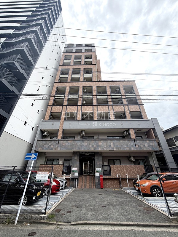 The Glade Residence West 外観