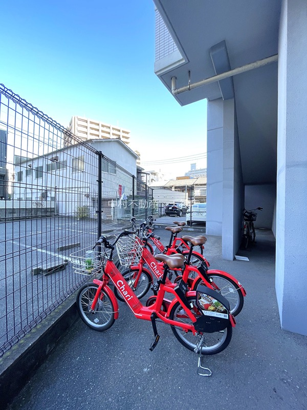 エンクレスト天神Ⅱ 駐車場