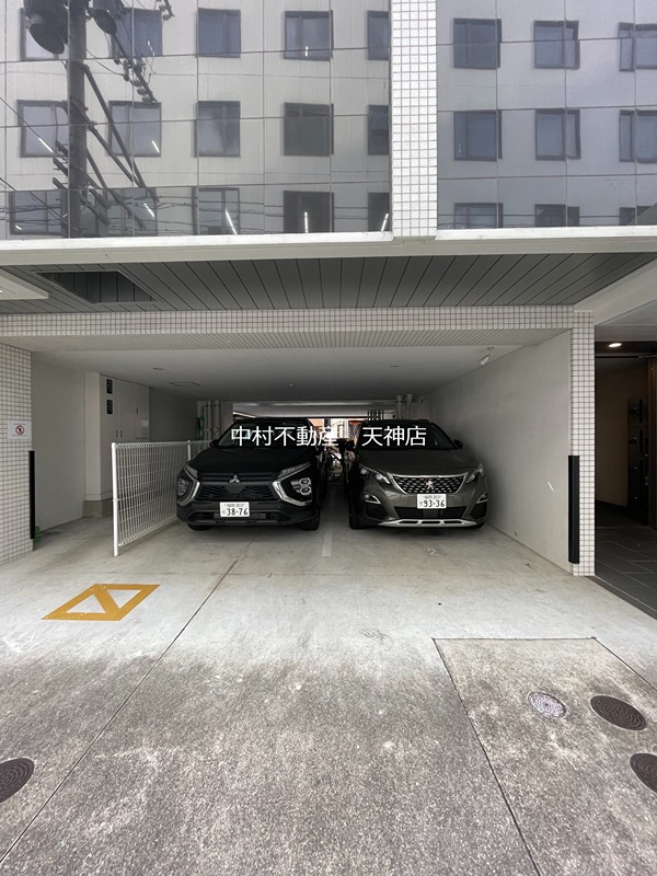 アリエッタ薬院 駐車場