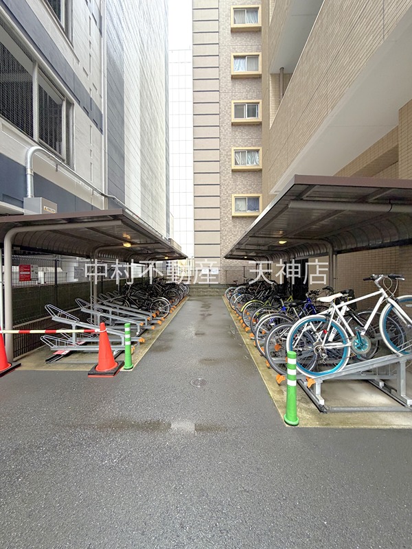 エンクレスト博多駅東Ⅱ 駐車場