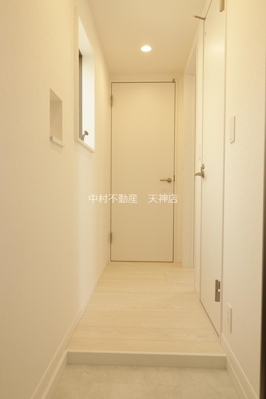 Crecia南福岡Ⅱ（クレシア南福岡2） 玄関