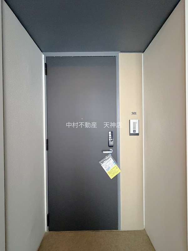 エスペランサ天神南 玄関