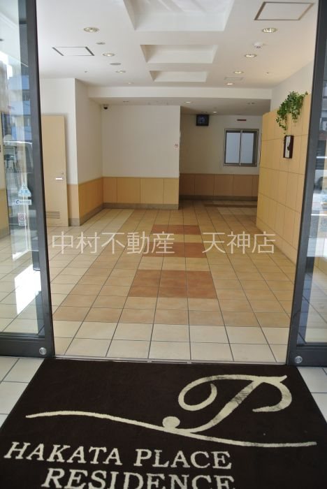 博多プレイス エントランス