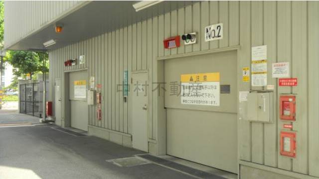 博多プレイス 駐車場