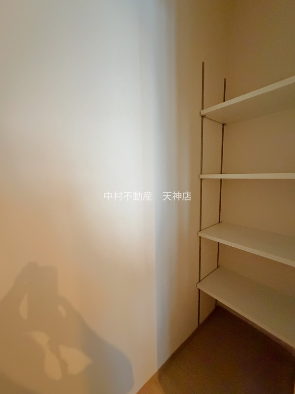 アメックス赤坂門タワー 収納