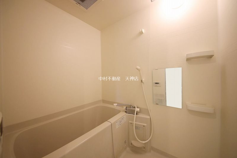 MODERN PALAZZO天神北Ⅱ 風呂画像