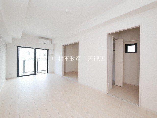 MODERN PALAZZO天神南 リビング