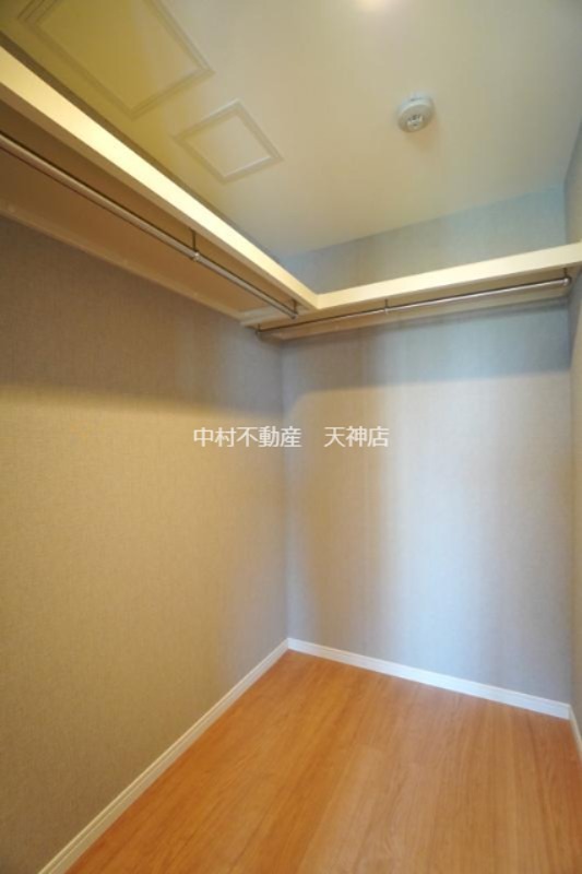 エフパルク大橋Ⅱ 収納