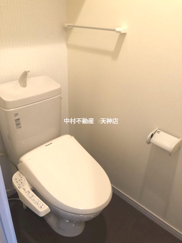 ラファセエスティーロ箱崎駅前 トイレ