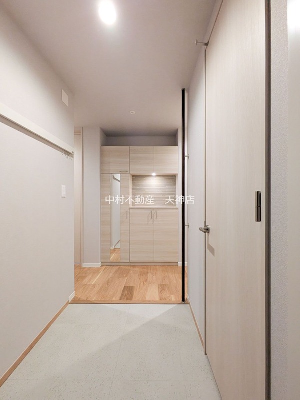ワイエア平尾浄水 玄関