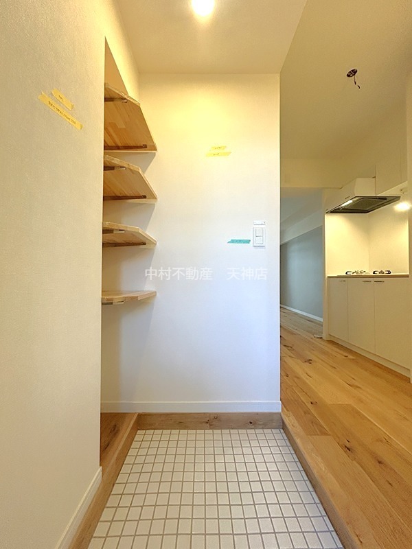 プレアール対馬小路 玄関