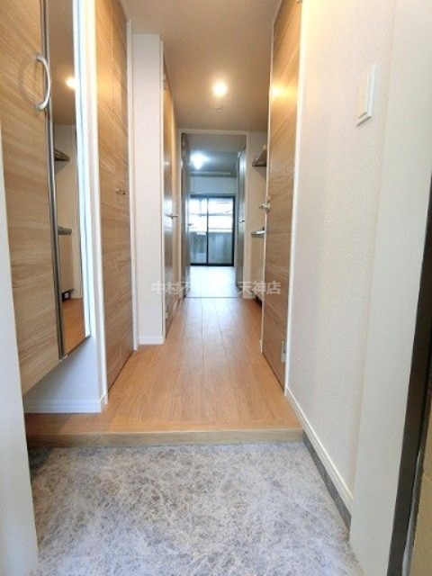 ResidenceTAKAMIYA 玄関