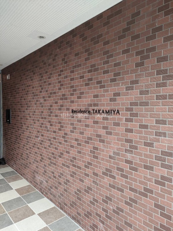 ResidenceTAKAMIYA エントランス