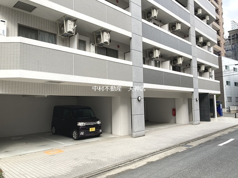 アクアシティ日赤通 駐車場