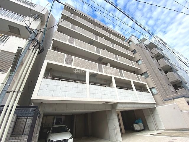 コンソラーテ薬院 外観