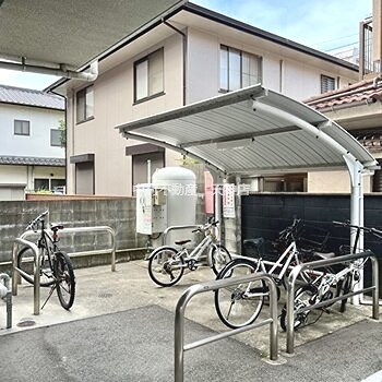 サクラノマド 駐車場