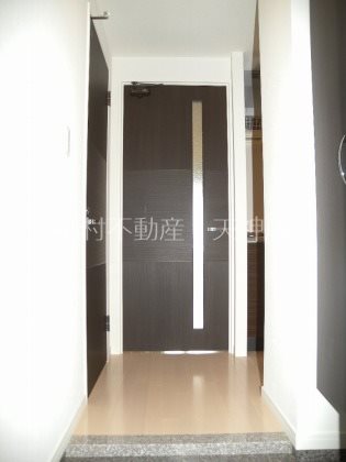グランフォーレプライム西新 玄関