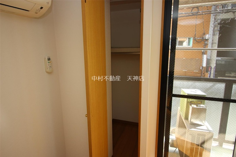 エストレーア呉服町 収納