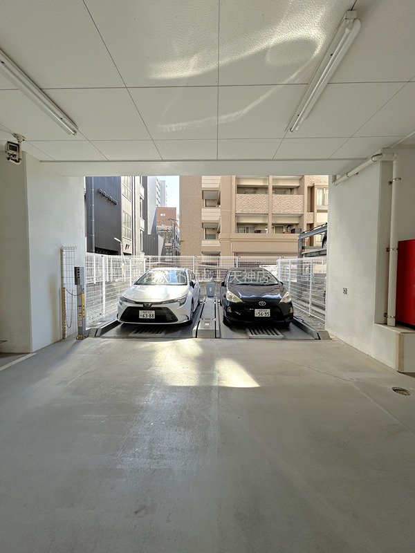 カーサエンペサール 駐車場