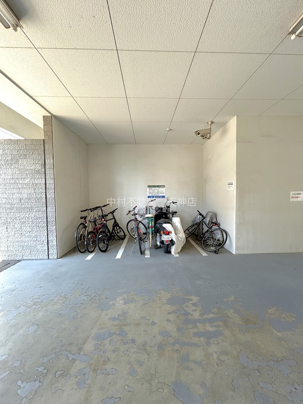 カーサエンペサール 駐車場