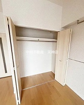 グランエターナ福岡警固 収納