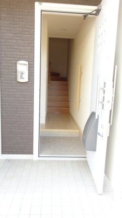 ノイゴルト 玄関