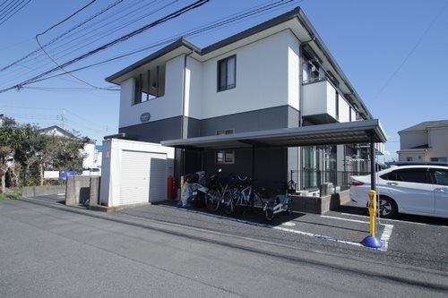 カサベルテＡ 201号室 外観