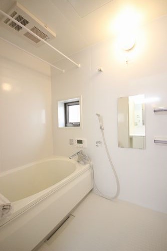 シャーメゾンノースリバー 風呂画像