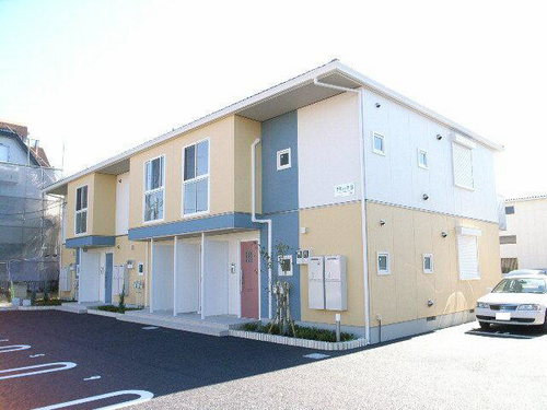 グリュックＢ 101号室 外観