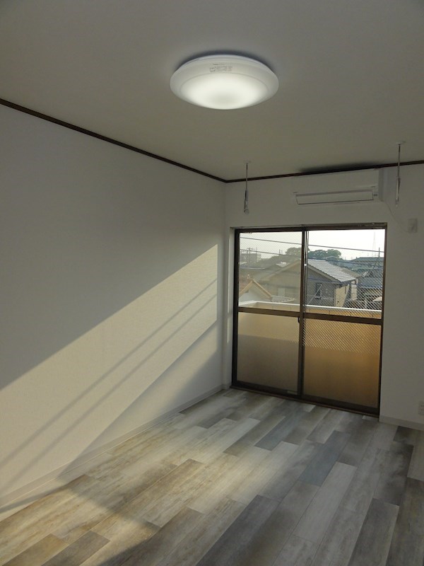 フローラ谷塚 ベッドルーム