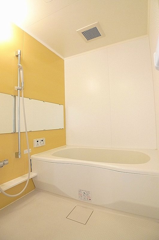 グリュックＢ 風呂画像