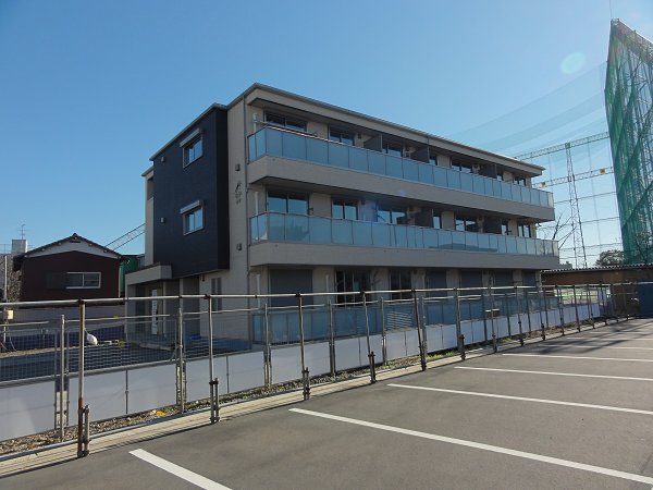 トップステージ谷塚 102号室 外観