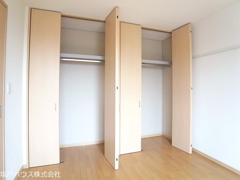 ラフィネB 収納
