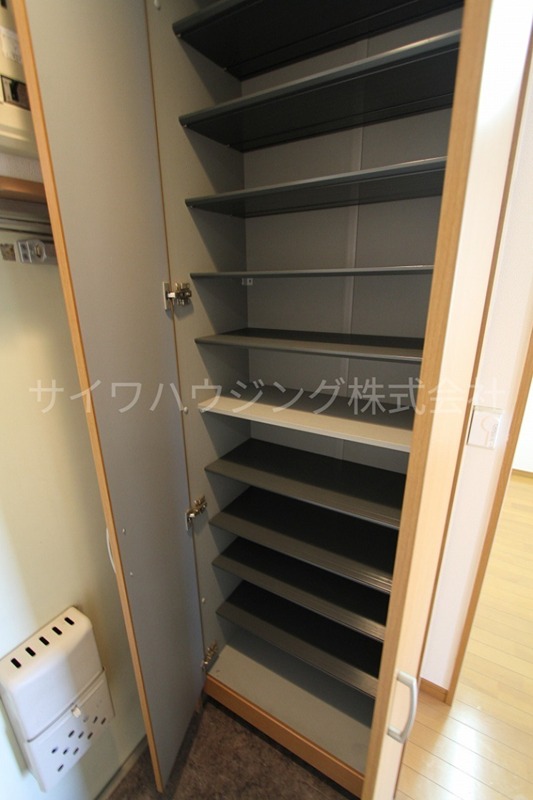 メゾンアイ 収納