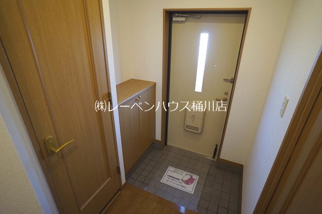 ギフトⅢ 玄関