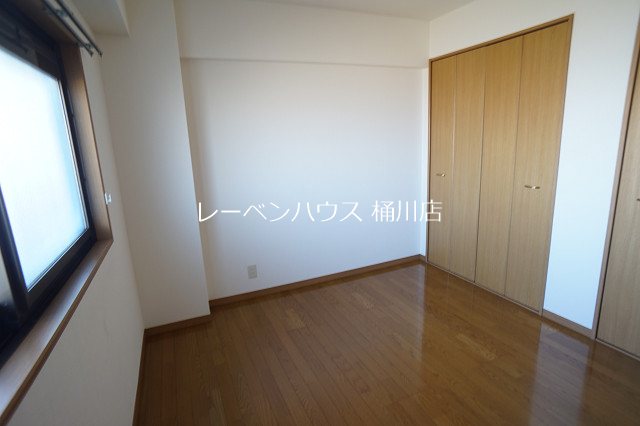 ギフトⅢ ベッドルーム