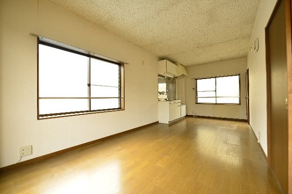 陽あたりハウスⅢ リビング