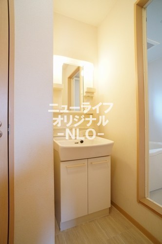 ヒルトップN 洗面所