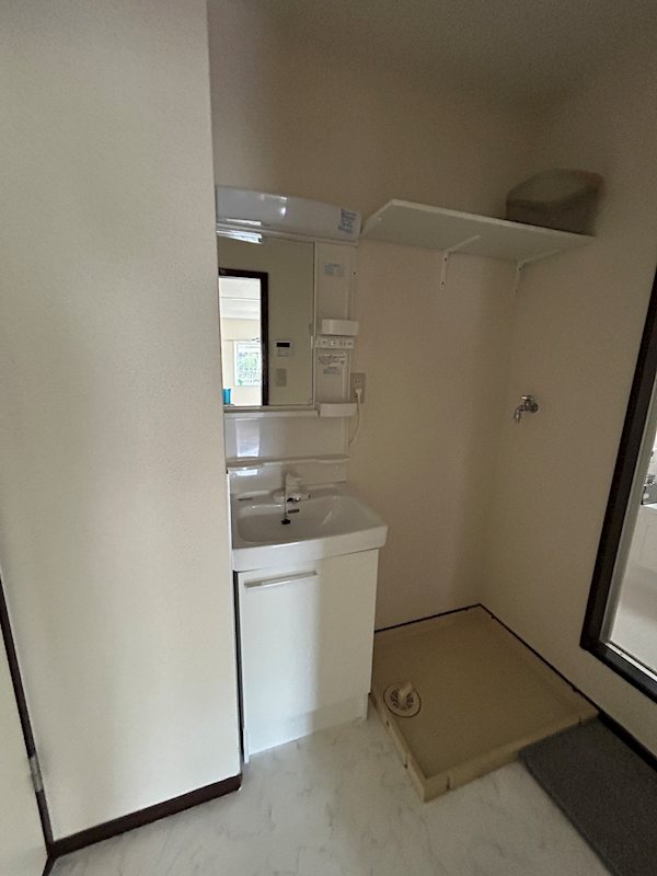 ロイヤルパレス湘南 洗面所
