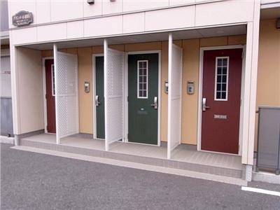東京都昭島市上川原町１丁目25-13 エントランス