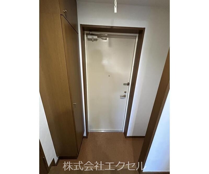 東京都国立市富士見台３丁目 玄関