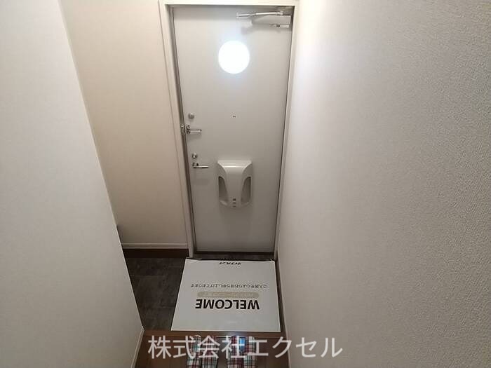 ウィスタリアガーデン 玄関