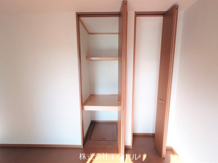 エムエスハイツ 収納