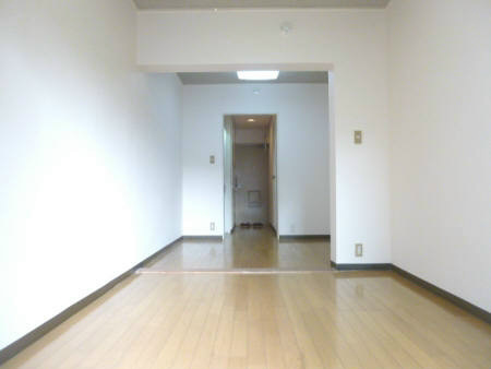 エトワール高松町 リビング