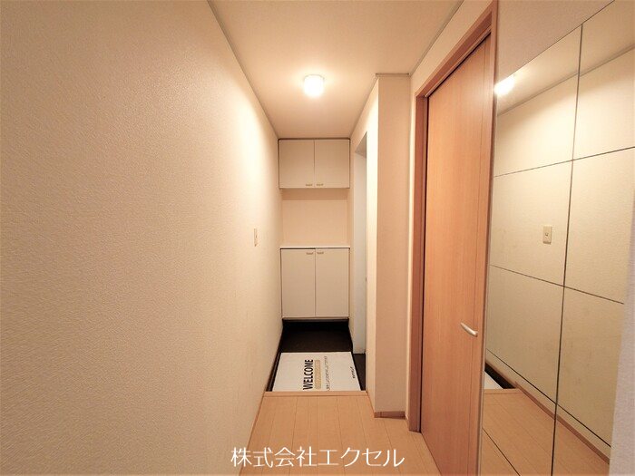 グランドールミツトヨ 玄関